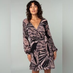 Lovestitch short o-ring wrap dress